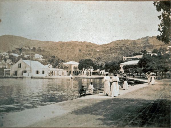 Charlotte Amalie   Kings Warf ca 1905 f  r ombygning af HAL
