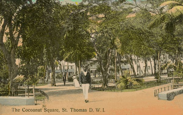 Bygninger   Cocoanut Square i Charlotte Amalie   1910.10.03. Kort fra C