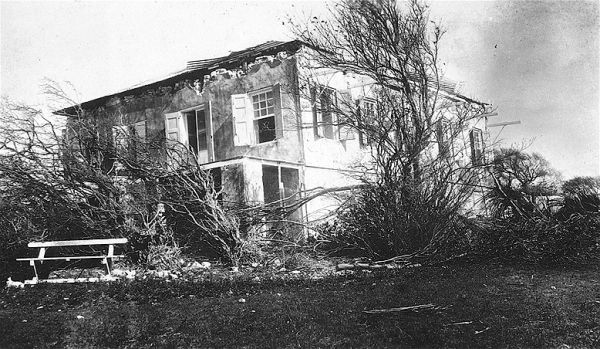 Orkanen 1928 Strawberry Hill St Croix med syd   st efter orkanen 13september 1928 DVS 0065